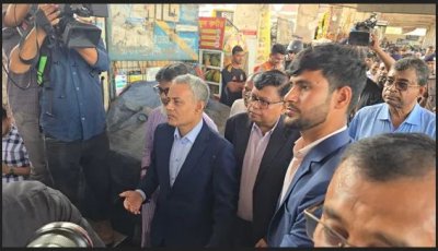 বাস ভাড়া ক্ষেত্র বিশেষে কমও নেওয়া হচ্ছে: মহাখালী ঘুরে বললেন সড়কমন্ত্রী