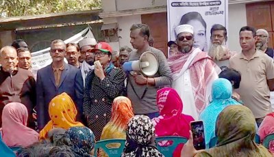 লালপুরে নাটোর-১ আসনে ধানের শীষ প্রার্থীর উঠান বৈঠক