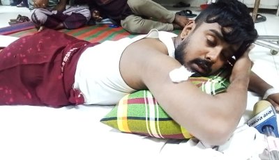 বগুড়ায় ছাত্রদল সভাপতির ছুরিকাঘাতে কলেজ সভাপতি হাসপাতালে