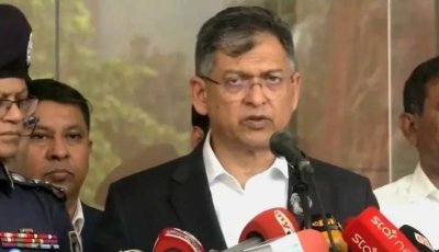 লুট হওয়া অস্ত্র উদ্ধারে বিশেষ ইউনিট, খোঁজ দিলে ২ লাখ টাকা পুরস্কার : স্বরাষ্ট্রমন্ত্রী