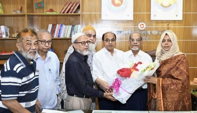 রাজশাহী এসোসিয়েশনের নির্বাহী কমিটির সভা অনুষ্ঠিত, বিদায়ী ডিসিকে সংবর্ধনা