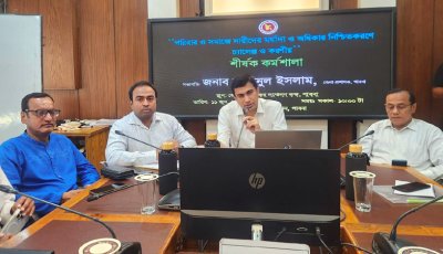 ‘মেয়েরা বাইরে বের হলেই মায়েরা ফোন করে জানতে চায়-সব ঠিক আছে তো?’