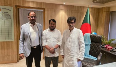 দুই মন্ত্রীর সাথে রাসিক প্রশাসকের সাক্ষাৎ
