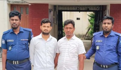 ভোলাহাটে ৮ হাজার লিটার তেল পাচারের ঘটনায় গ্রেপ্তার ২