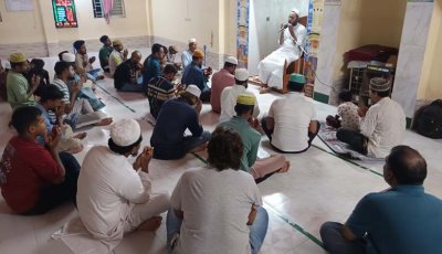 ইদে মিলাদুন্নবী (সা.) উপলক্ষে নূর জামে মসজিদে দোয়া ও মাহফিল