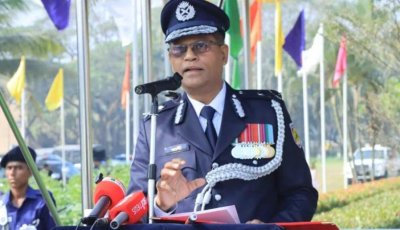 পুলিশের নতুন আইজিপি আলী হোসেন ফকির
