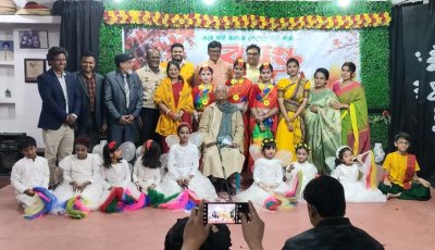 নিক্বণ নৃত্য শিল্পী গোষ্ঠীর বসন্ত বরণ