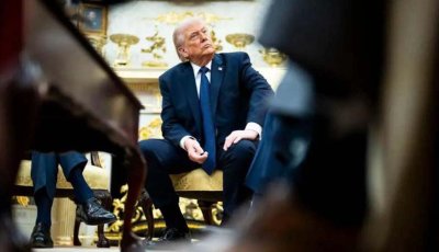 ভারতকে ‘হেলহোল’ বলে ট্রাম্পের মন্তব্য, ক্ষোভ প্রকাশ দিল্লির