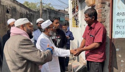 রাজশাহী-২ আসনের দাঁড়িপাল্লার প্রার্থী ডা. জাহাঙ্গীরের গণসংযোগ