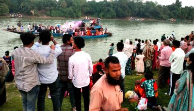 আত্রাইয়ে প্রতিমা বিসর্জ্জনের মধ্য দিয়ে দুর্গা পূজার সমাপ্তি