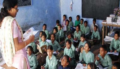 প্রথম ও দ্বিতীয় শ্রেণিতে পরীক্ষা ফিরছে