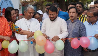 কয়েরদাঁড়া খ্রিস্টানপাড়ায় প্রধান ফটক ও ইউনিব্লক সড়কের উদ্বোধন