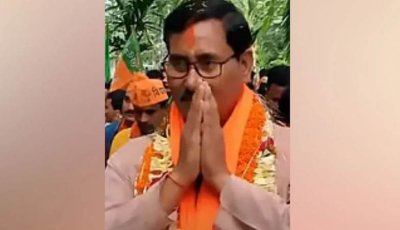 ‘গান্ধী দেশদ্রোহী, ক্ষুদিরাম দেশের কিছুই জানতেন না’, বিজেপি প্রার্থীর মন্তব্যে তুঙ্গে বিতর্ক