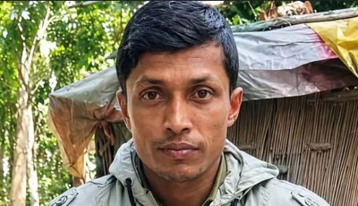 বাড়ি থেকে ডেকে নিয়ে যুবককে কুপিয়ে হত্যা
