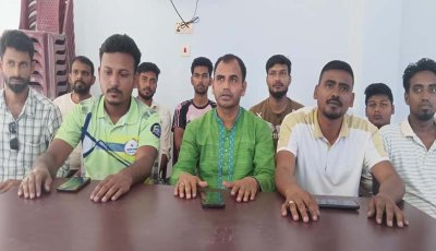 মোহনপুরের রাজনৈতিক পরিস্থিতি নিয়ে গণমাধ্যমকর্মীদের মাঝে ছাত্রদলের বির্বৃতি