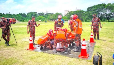 ঈশ্বরদীতে রূপপুর প্রকল্প ঘিরে ফায়ার সার্ভিসের বিশেষ মহড়া