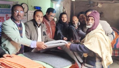 মাঝারি শৈত্যপ্রবাহে খেটে খাওয়া মানুষের পাশে ক্যাব