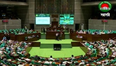 ‘কনটেন্ট ক্রিয়েটর’ পরিচয়ে অনুমতি ছাড়া ভিডিও প্রচার করলে দ্রুত বিচার আইনে ব্যবস্থা