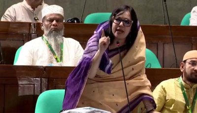 ৫২ শতাংশ মানুষকে ফেলে নতুন বাংলাদেশ সম্ভব না: রুমিন ফারহানা