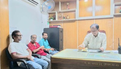 চারঘাটে নবাগত ওসির সঙ্গে সাংবাদিকদের মতবিনিময়: ‘মাদককারবারীর সঙ্গে কোনো আপস নয়’