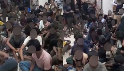 টাকা নয়, ডলার চায় বিমানবন্দরের ভিক্ষুকরা