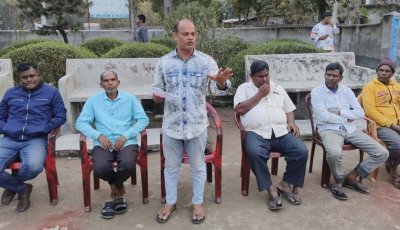 নগরীতে বিএনপি প্রার্থী মিনুর পক্ষে উঠান বৈঠক