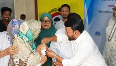ভিটামিন ‘এ’ প্লাস ক্যাম্পেইনের উদ্বোধন করলেন রাসিক প্রশাসক