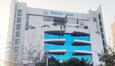 গণভোটে ‘হ্যাঁ’ বা ‘না’ এর পক্ষে সরকারি কর্মকর্তারা প্রচারণা করতে পারবে না: ইসি