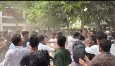 রাবিতে ছবি তোলা নিয়ে দুই বিভাগের শিক্ষার্থীদের মধ্যে সংঘর্ষ