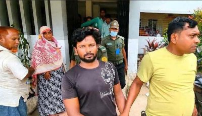 নওগাঁয় হাসপাতালের ভেতর স্বামীর ছুরিকাঘাতে স্ত্রী খুন