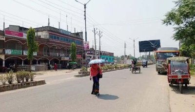 চুয়াডাঙ্গায় তাপমাত্রা ৪০ ডিগ্রি ছুঁইছুঁই, রাস্তায় গলছে পিচ