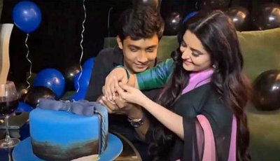 পরীমনির ‘প্রেমে’ জড়িয়ে গুরুদণ্ড, চাকরি খোয়ালেন সাকলায়েন