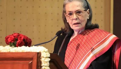 ফের অসুস্থ সোনিয়া গান্ধী! তড়িঘড়ি ভর্তি করা হল দিল্লির হাসপাতালে