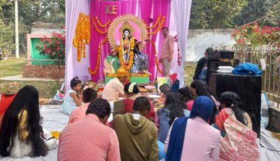 রাজশাহীতে উৎসবমুখর পরিবেশে বিদ্যার দেবীর আরাধনা