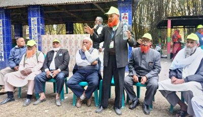 গোমস্তাপুরে বিএনপি প্রার্থী আমিনুল ইসলামের গণসংযোগ