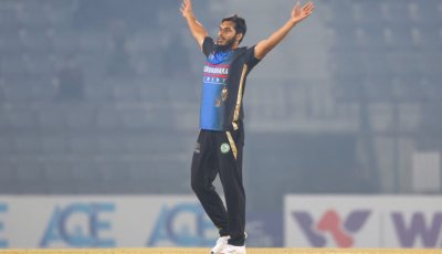 বিপিএলে আবার মৃত্যুঞ্জয়ের হ্যাটট্রিক, গড়লেন রেকর্ড