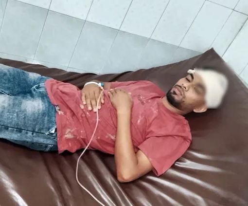 নামাজের সময় নির্ধারণ নিয়ে সংঘর্ষ, আহত ৫
