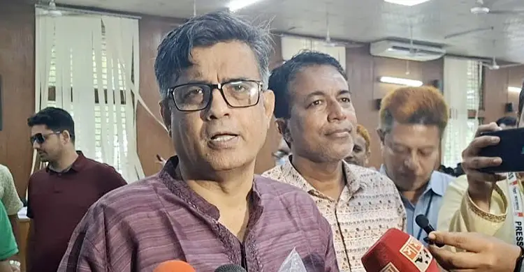 গণভোট নিয়ে সিদ্ধান্ত যাই হোক, নির্বাচন ১৫ ফেব্রুয়ারির আগেই : প্রেস সচিব