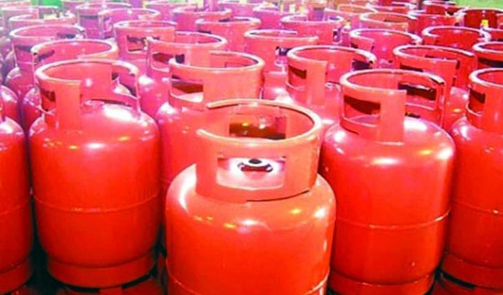 এলপিজির ১২ কেজি সিলিন্ডারের দাম কমলো ২৬ টাকা