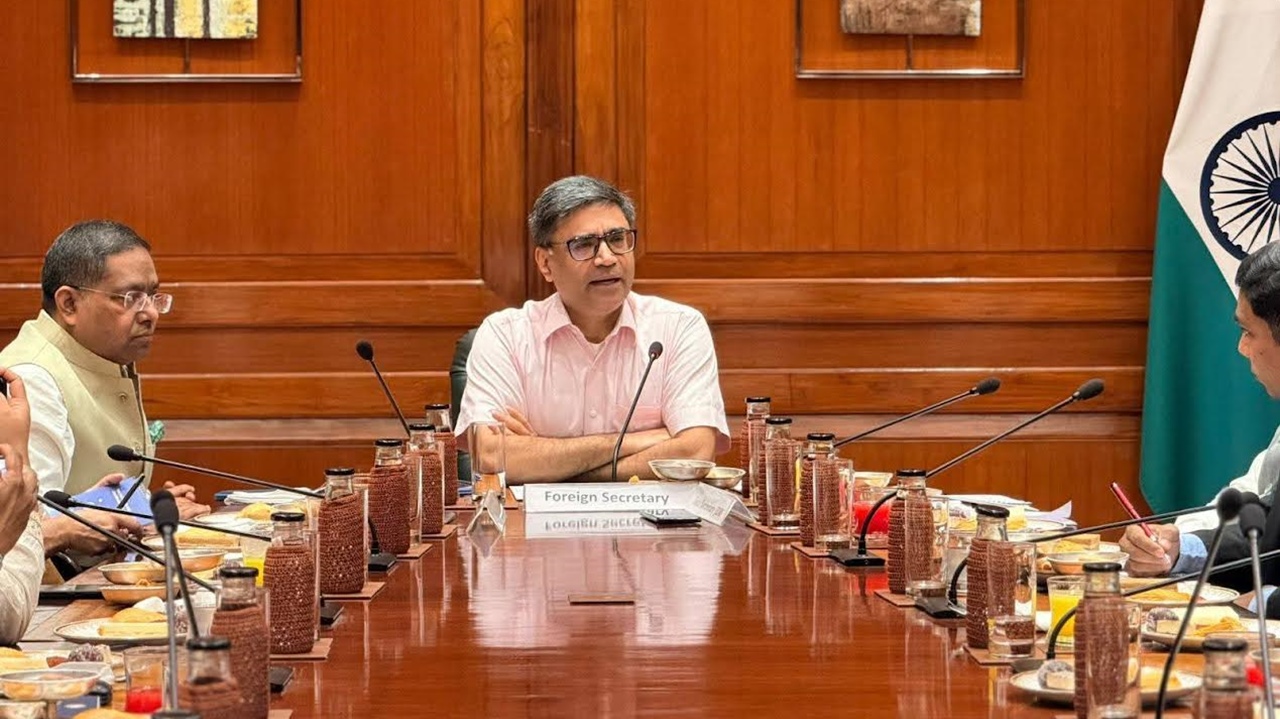 বাংলাদেশে দ্রুত নির্বাচন দেখতে আগ্রহী ভারত : বিক্রম মিশ্রি