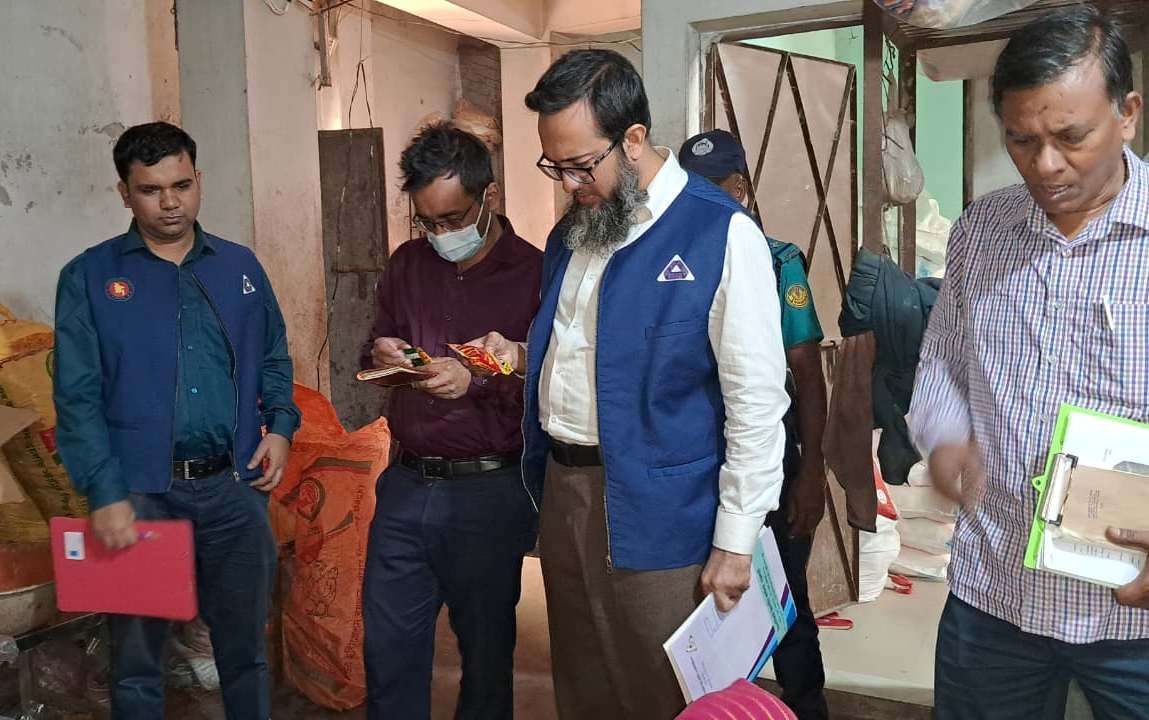 বিএসটিআই’র অনুমোদনবিহীন ‘সরিষার তেল’ বাজারজাতকারীকে জরিমানা
