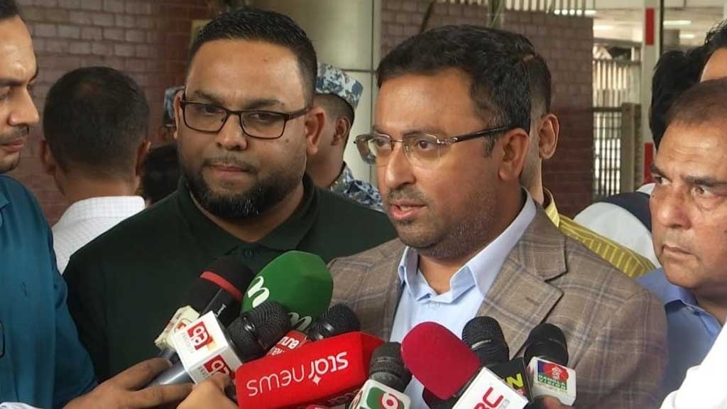 তারেক রহমানের নেতৃত্বে ভোটে অংশ নেবে বিএনপি: হুমায়ুন কবির